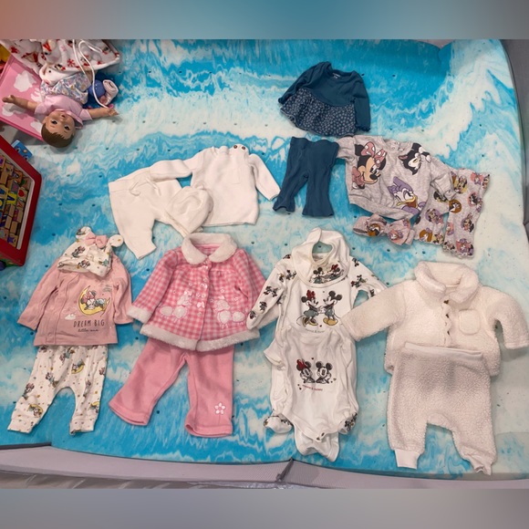 Carter's Kids Clothing Set - Pink, White, Blue - Picture 1 of 3